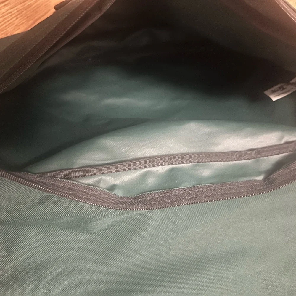 1999 Reilleys Invitational Champagne Perrier Jouet Messenger Bag by Air Tex